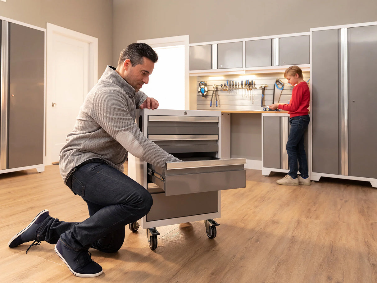 Bold Series 12 Piece Cabinet Set with Tool, Base, Wall Cabinets and 3 Lockers