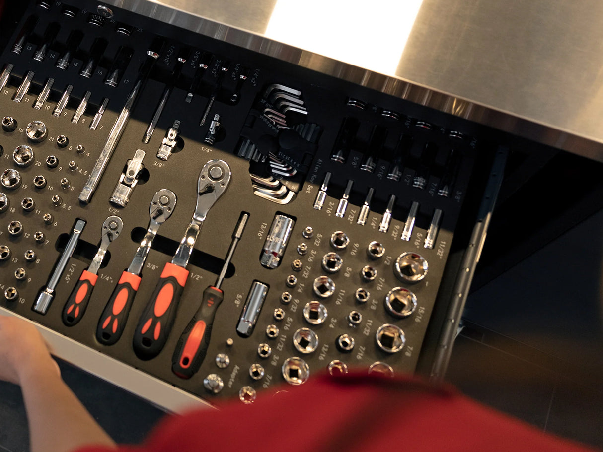 Pro Series 28 In. 7-Drawer Tool Cabinet