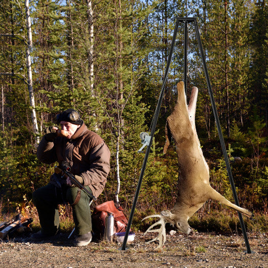 Tripod Game Hoist Deer Hanger 600 LBS Capacity Deer Skinning Rack-Black